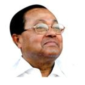 মওদুদ আহমদ